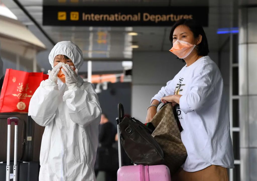 Aeroportos na Ásia reforçam segurança sanitária após detecção de casos do vírus Nipah na Índia