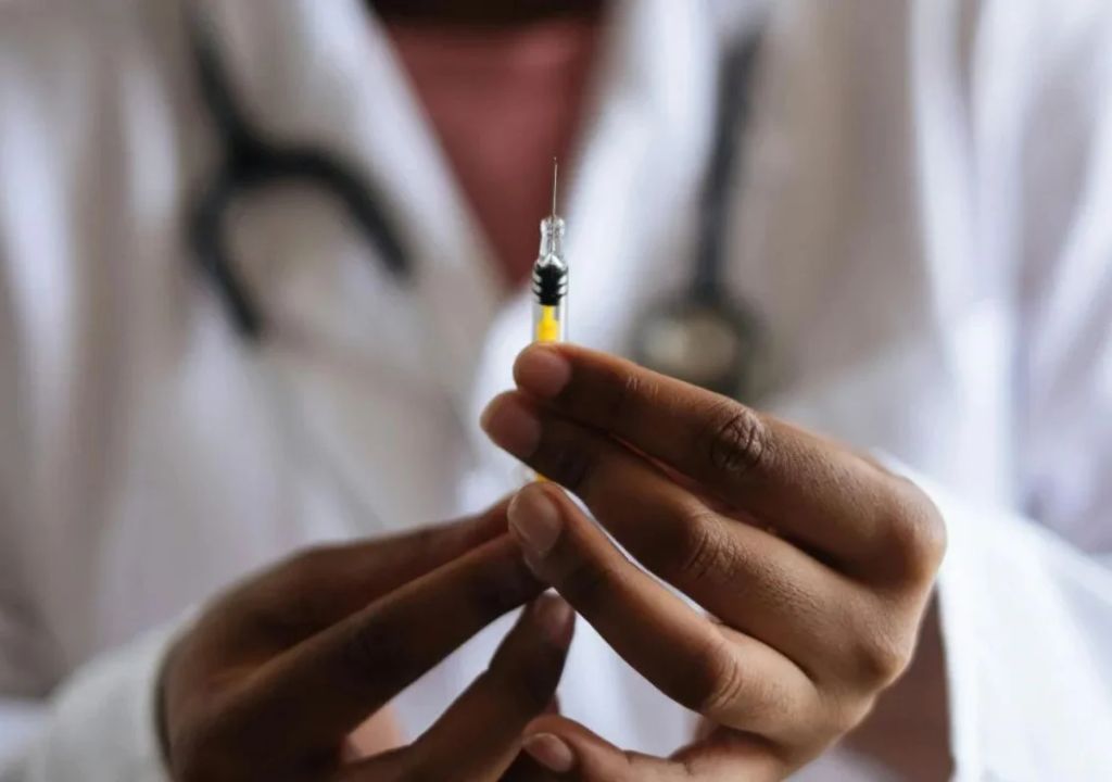 Ministério da Saúde apura possível falha no registro de vacinação em grandes cidades brasileiras