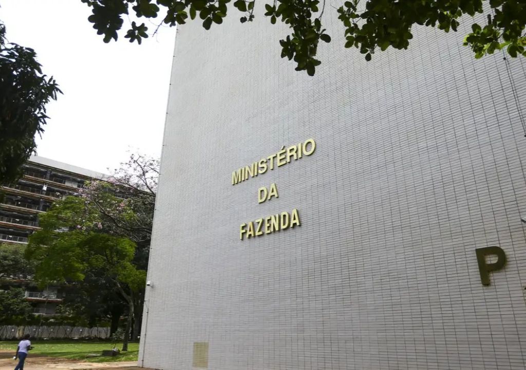 Brasil capta US$ 4,5 bi com emissão de títulos no mercado internacional