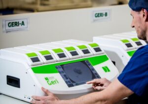 Incubadora embrionária com inteligência artificial utilizada em tratamento de fertilização in vitro no Ceará