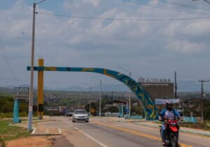 Obras da ferrovia Transnordestina em trecho do Ceará