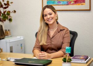 Vereadores reunidos na Câmara Municipal de Fortaleza durante sessão