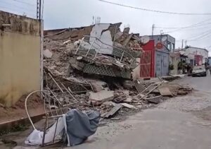 Estrutura de hotel desabada em Tianguá