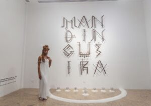 Artista Pedra Silva em performance