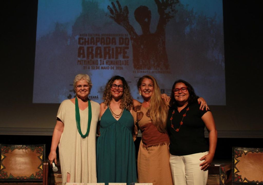 Participantes de seminário sobre patrimônio cultural na Chapada do Araripe
