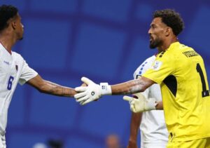 Jogadores de Cabo Verde durante partida contra a Espanha pela Copa do Mundo de 2026.