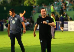 Ceará acerta contratação do técnico Daniel Paulista para comandar a equipe.