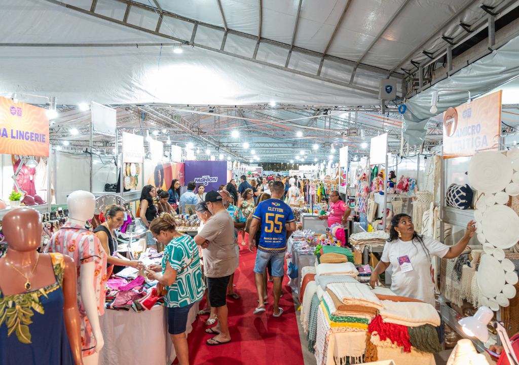 Feira Fama 2026 reúne expositores em Paraipaba no Ceará