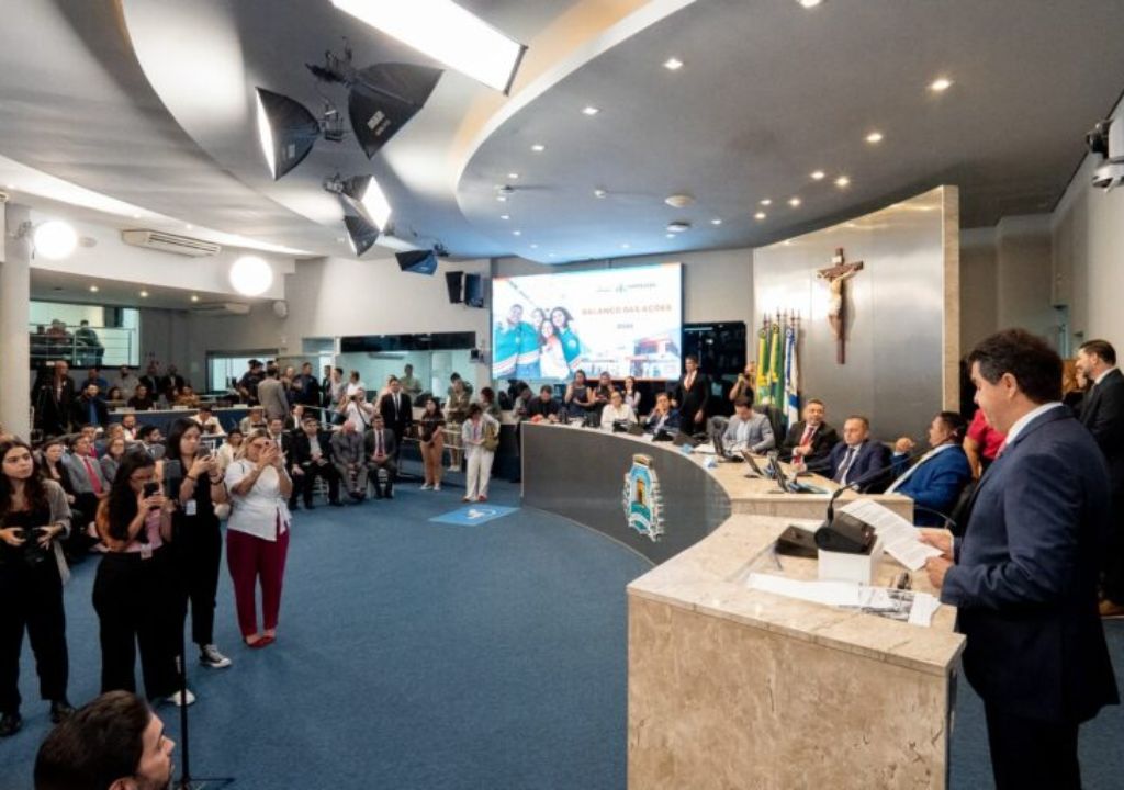 Prefeito Evandro Leitão discursa na abertura do 2º semestre legislativo da Câmara de Fortaleza