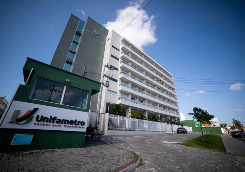 Unifametro Wyden recebe selo de instituição comprometida com a empregabilidade