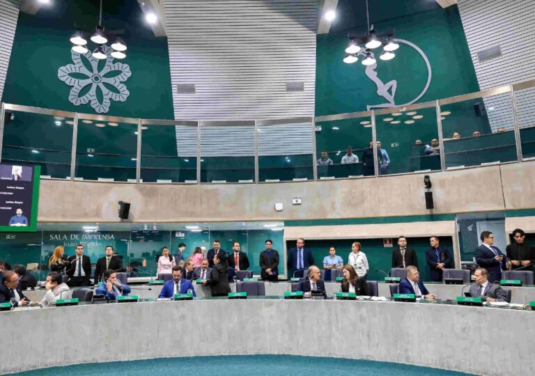 Deputados eleitos no Ceará em 2026 que têm cônjuges na política